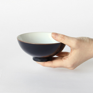 ベーシック お茶碗 天目／白山陶器 （はくさんとうき）｜愛着を持って