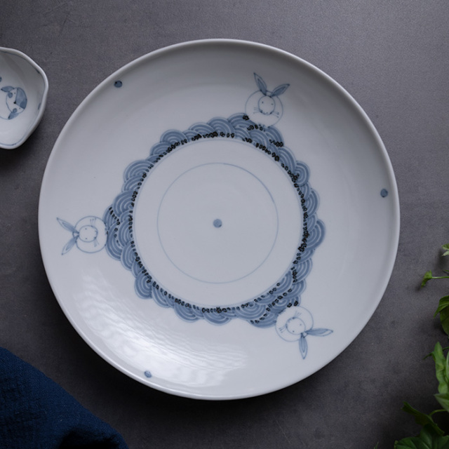 和食器 中皿 | 染付うさぎ文七寸皿（SK-018） 作家「小長谷節子」