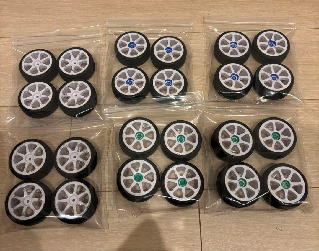 RUSH RC Super GT 28CPX コントロールタイヤ RUSH28Xと28CPXはインナー違いだろうが結構違った : ひろやんのRC日記