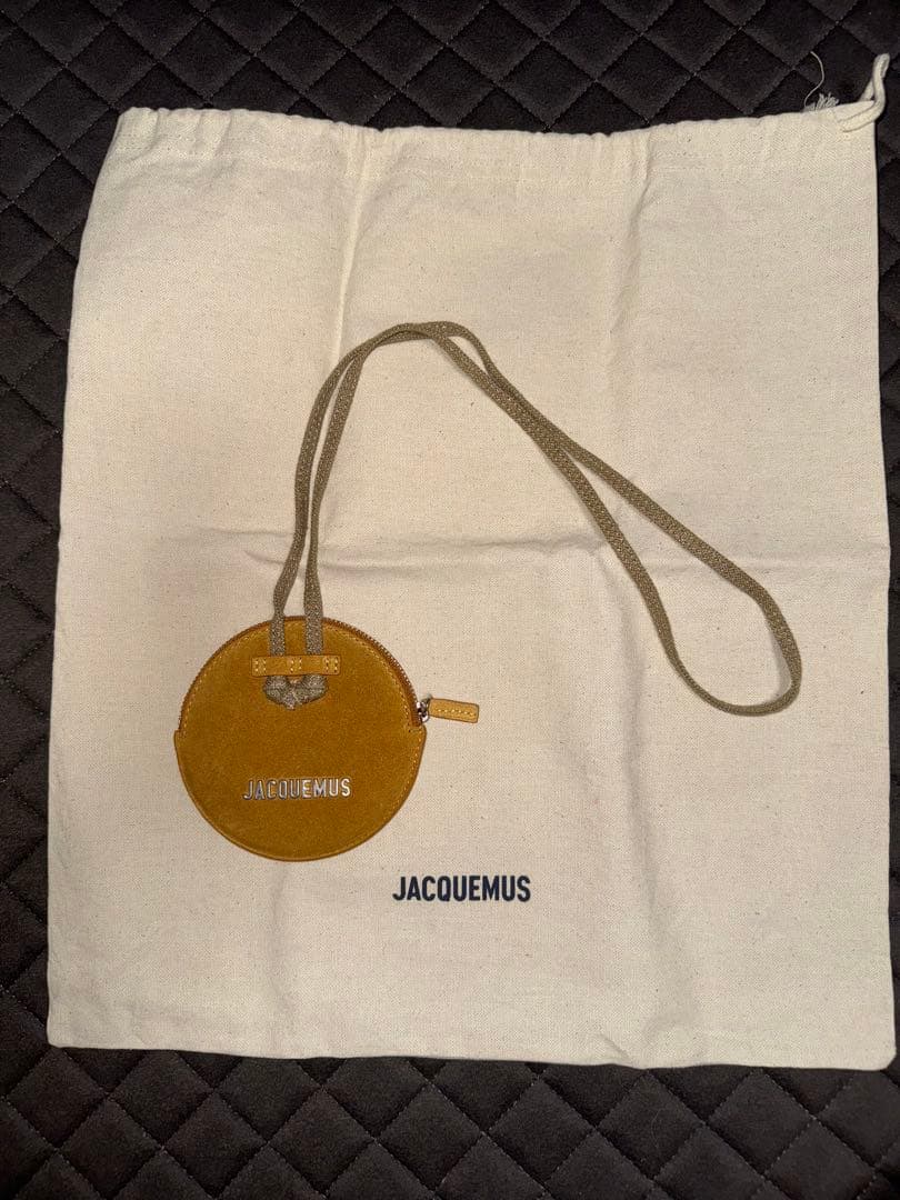 【新品未使用】JACQUEMUS ジャックムス レザー ケースす Jacquemus Le Bambino Snakeskin Leather Crossbody Bag | Neiman Marcus