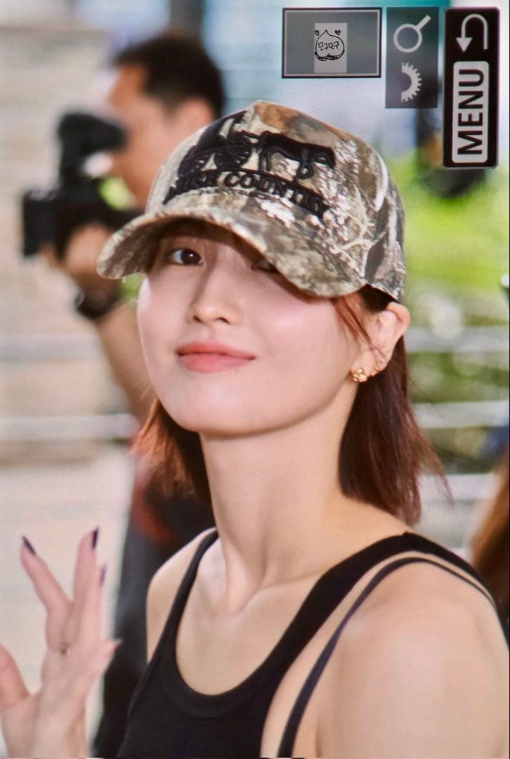 新品 TWICE MOMO モモ着用 NEW ERA ニューエラ キャップ 帽子 新品 TWICE MOMO モモ着用 NEW ERA ニューエラ キャップ 帽子 - メルカリ