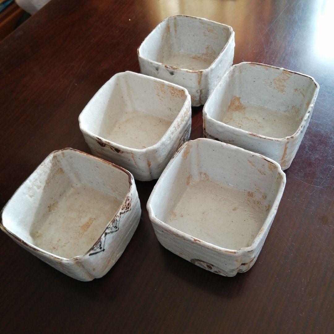 瀬戸焼　加藤作助　志野角向付　5客　11cm　大正～昭和初期 瀬戸焼 加藤作助 織部灯明皿 6.7cm 大正〜昭和初期 - メルカリ