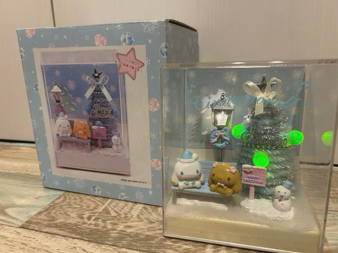 美品　シナモロール サンリオ　CN ジオラマツリーDX クリスマス　箱付き シナモロール ジオラマツリーDX - メルカリ